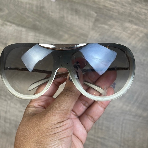 Retail $1,100 Chanel Gradient Shield Aviator Sunglasses - Picture 1 of 9